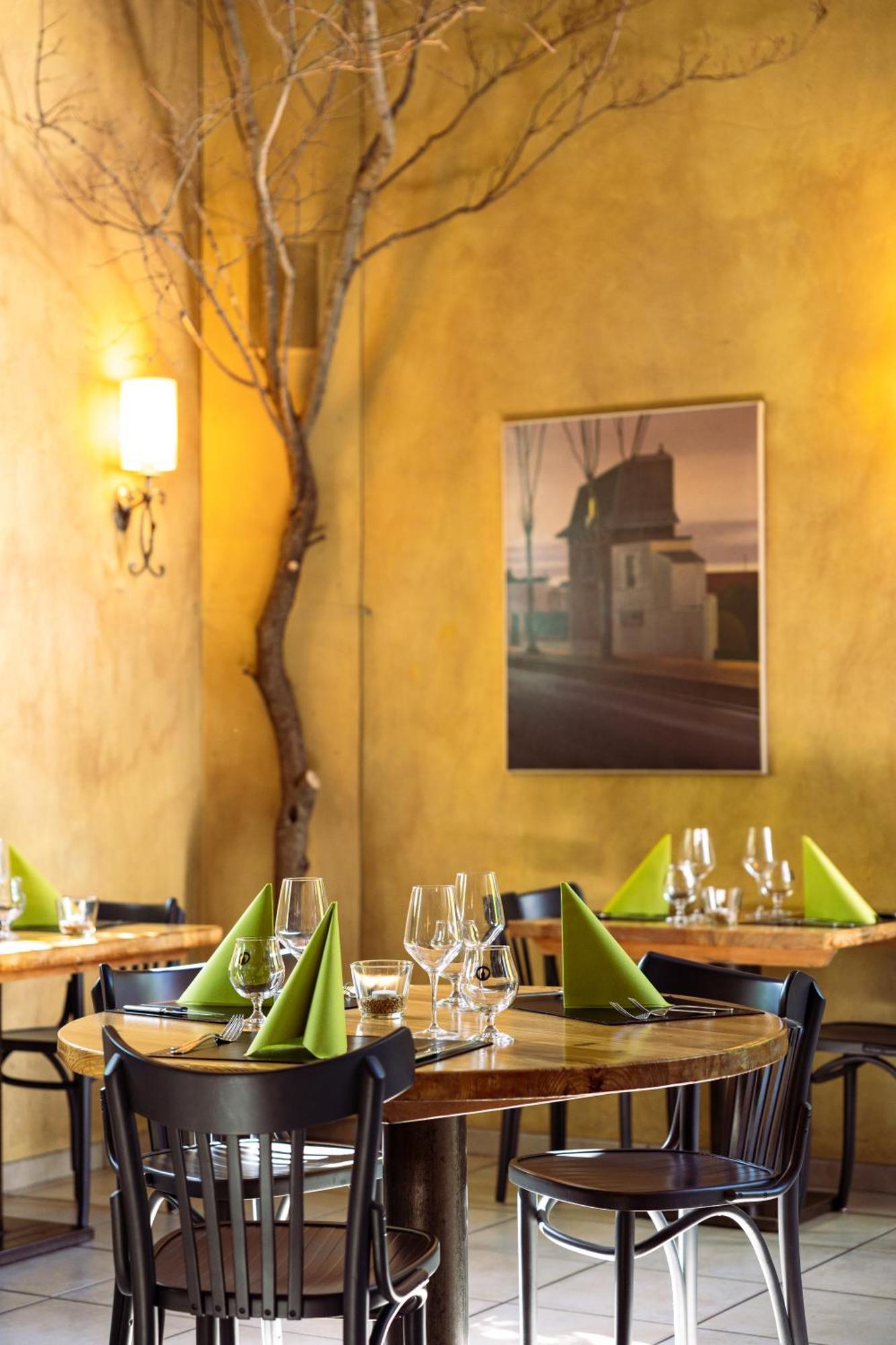 Hotel La Croix Blanche Hauterive  ภายนอก รูปภาพ