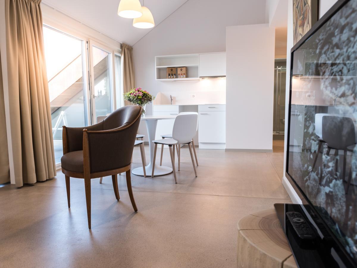 Hotel La Croix Blanche Hauterive  ภายนอก รูปภาพ