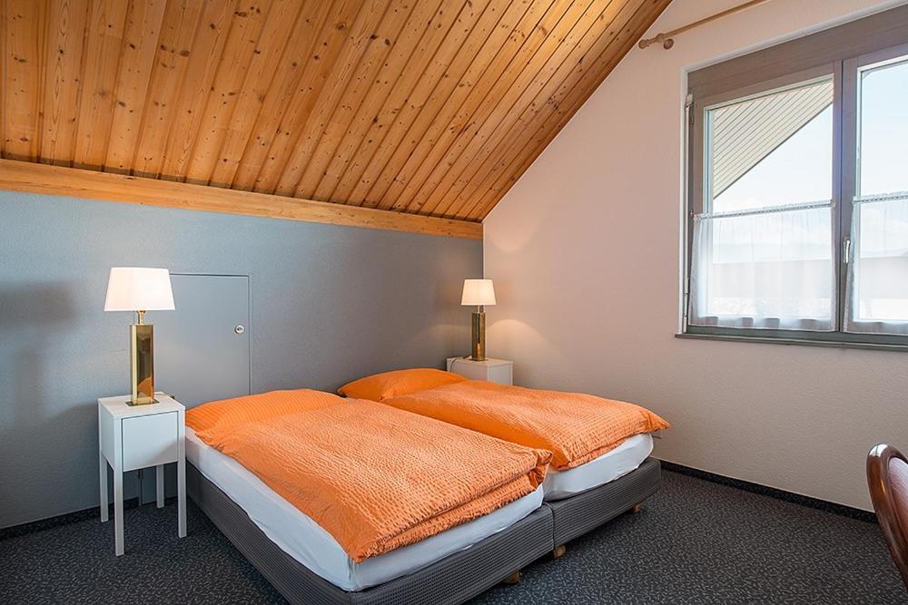 Hotel La Croix Blanche Hauterive  ภายนอก รูปภาพ