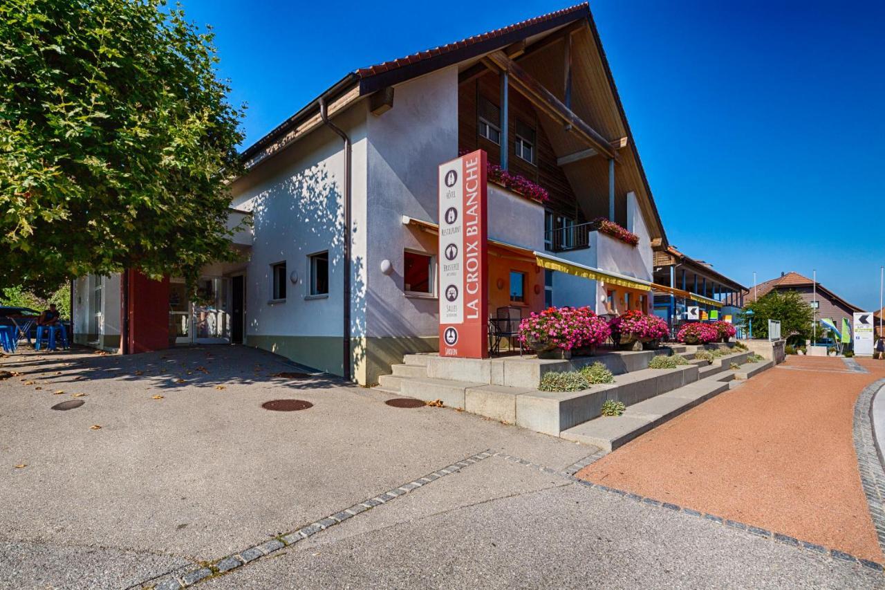 Hotel La Croix Blanche Hauterive  ภายนอก รูปภาพ